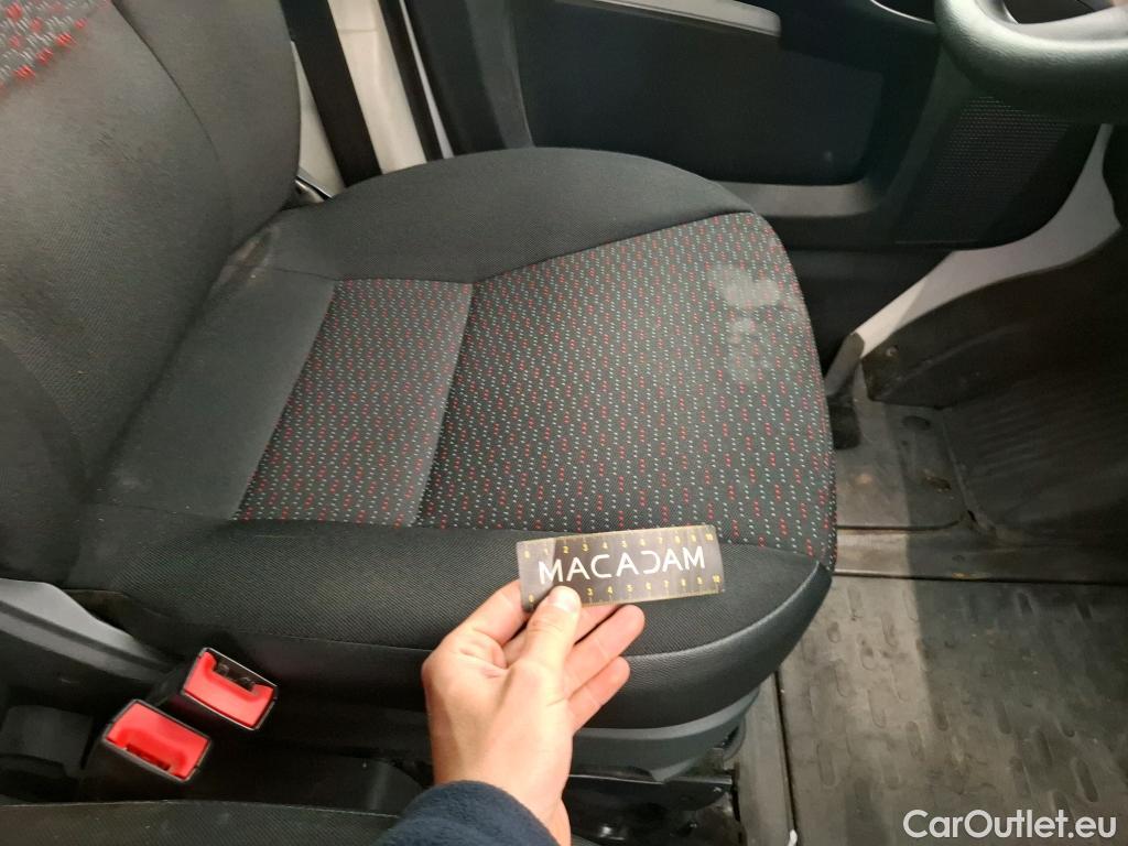  Peugeot  Boxer  Fourgon Surélevé 333 L2H2 Asphalt BlueHDi 140 Stop&Start 140CV BVM6 #28