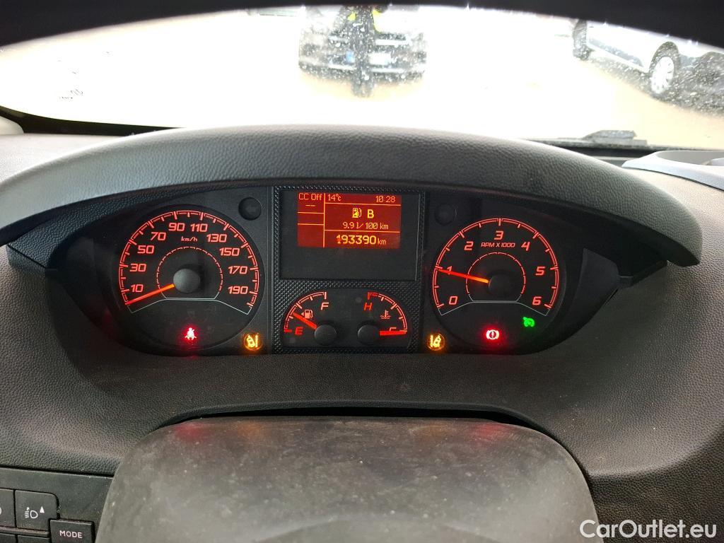  Peugeot  Boxer  Fourgon Surélevé 333 L2H2 Asphalt BlueHDi 140 Stop&Start 140CV BVM6 #38