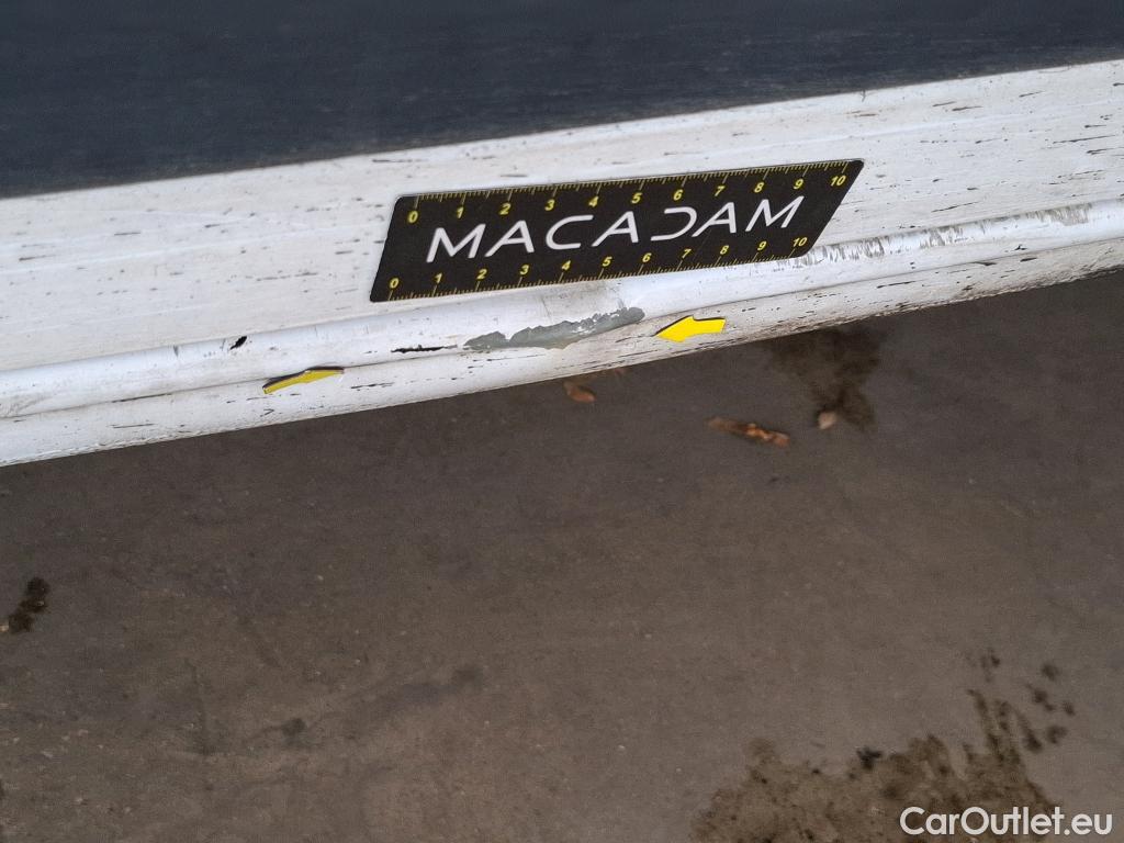  Peugeot  Boxer  Fourgon Surélevé 333 L2H2 Asphalt BlueHDi 140 Stop&Start 140CV BVM6 #13