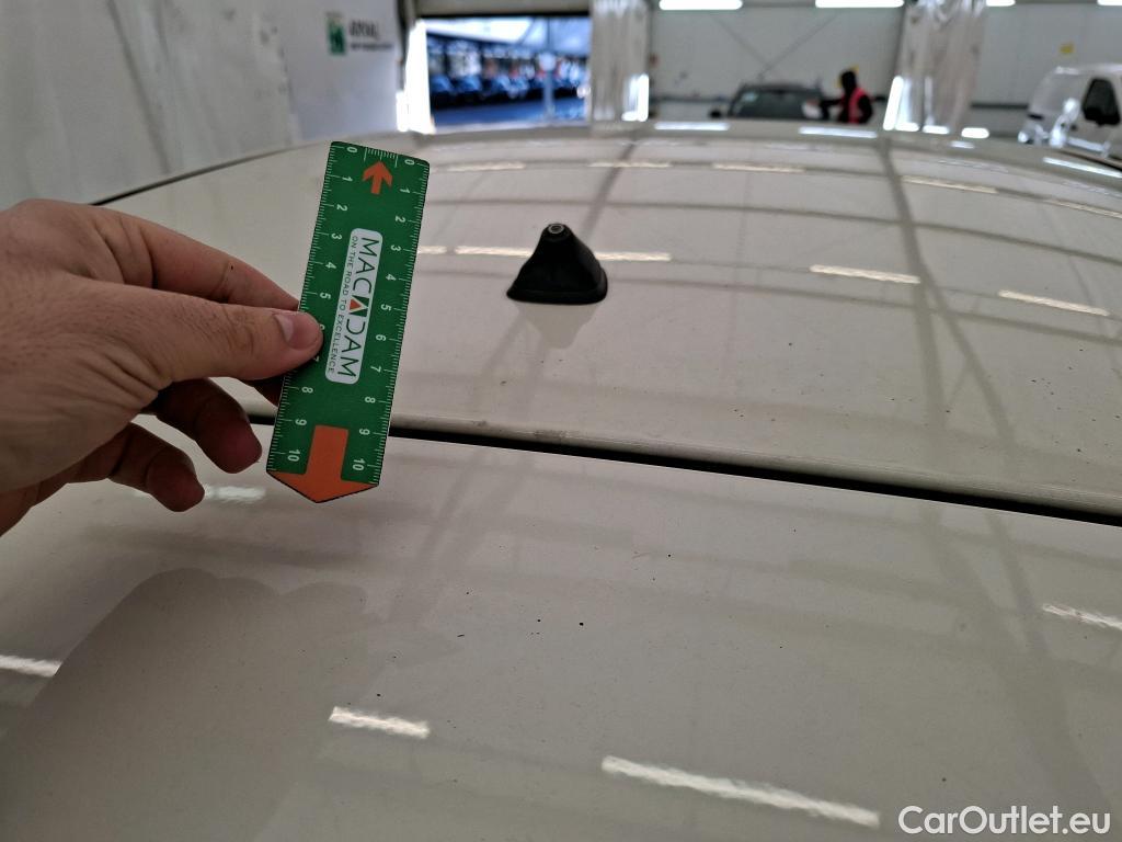  Renault  Captur RENAULT  5p Crossover Business ENERGY dCi 90 / TRANSFO VP VF #41