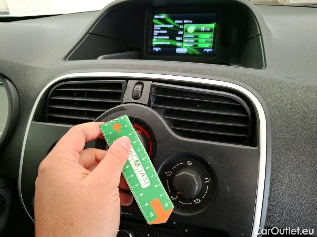  Renault  Kangoo  II Express Maxi Extra (Série Spéciale) 1.5 dCi 95CV BVM6 E6dT #44