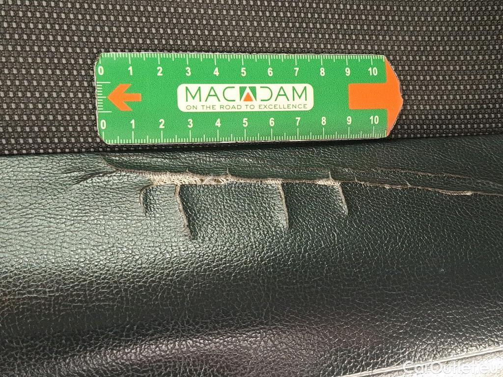  Peugeot  Expert PEUGEOT  VU 4p Fourgon BLUEHDI 120 S&S STANDARD PREMIUM PA #25