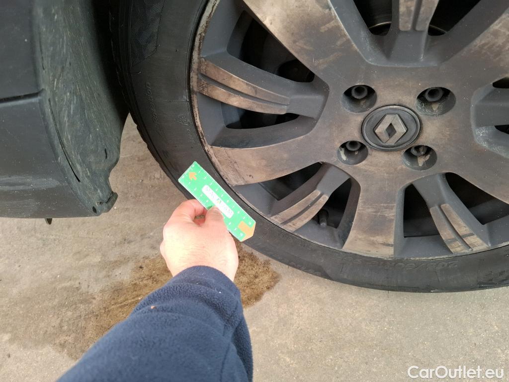  Renault  Captur RENAULT  5p Crossover Business ENERGY dCi 90 / TRANSFO VP VF #32