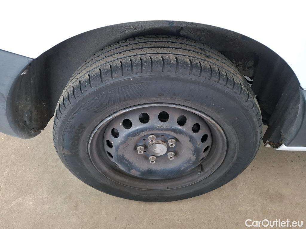  Renault  Kangoo  Express Maxi Extra (Série Spéciale) 1.5 dCi 90CV BVM5 E6 #83