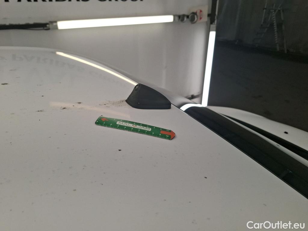  Peugeot  Expert PEUGEOT  VU 4p Fourgon BLUEHDI 120 S&S STANDARD PREMIUM PA #28