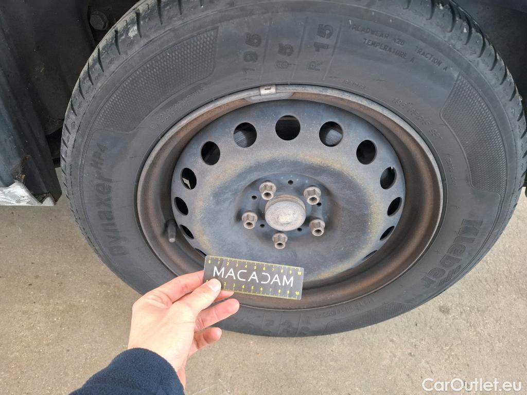  Renault  Kangoo  Express Maxi Extra (Série Spéciale) 1.5 dCi 90CV BVM5 E6 #88