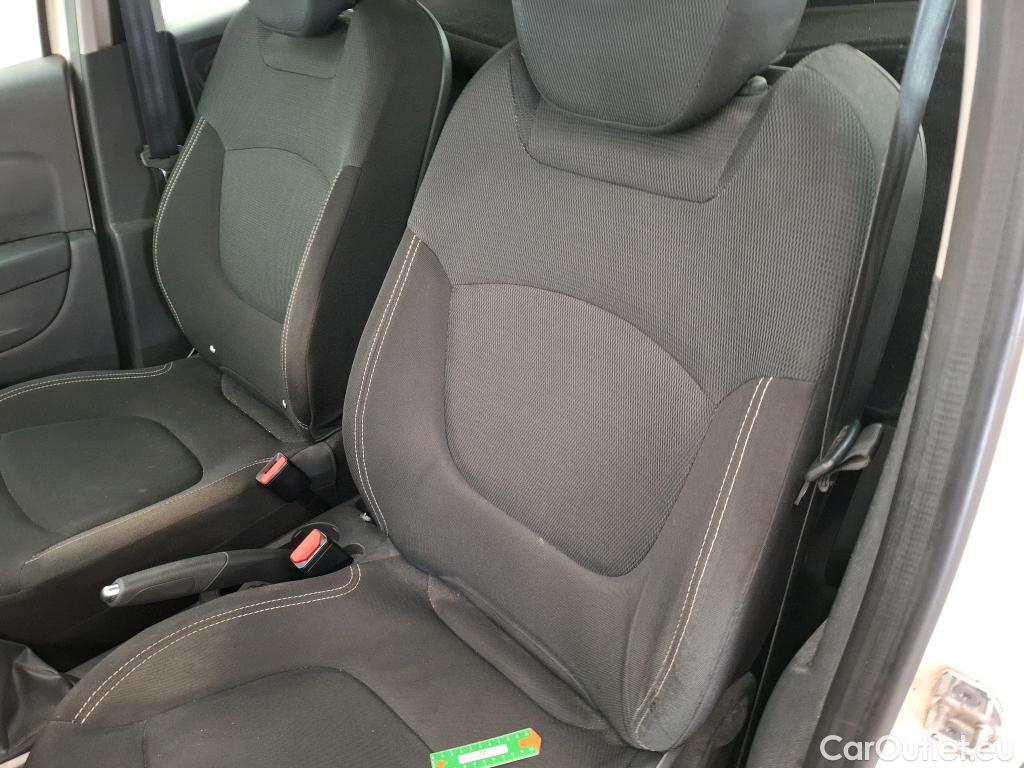  Renault  Captur RENAULT  5p Crossover Business ENERGY dCi 90 / TRANSFO VP VF #1