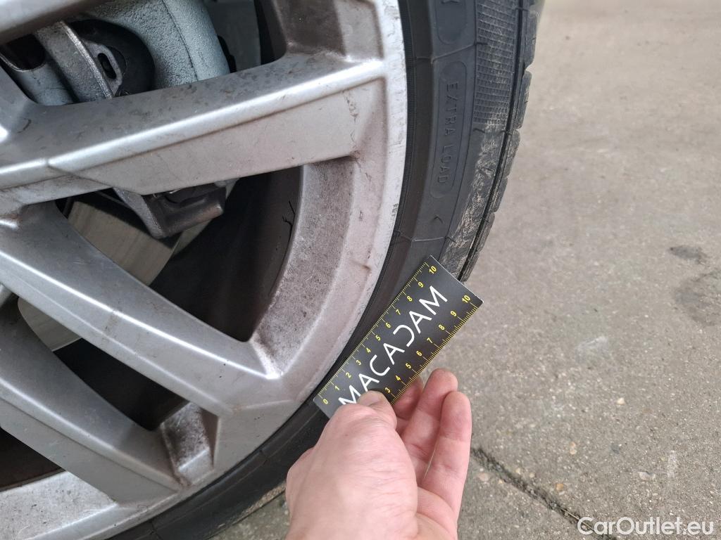  Audi  A3 AUDI  Sportback / 2020 / 5P / Berline 40 TFSI e 204 S Tronic Business Line #12