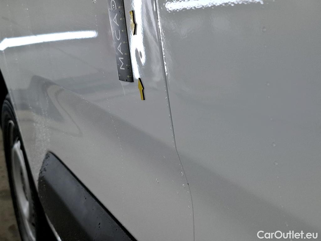  Citroen  Berlingo  Fourgon Club M 1000 1.5 BlueHDi 130CV BVA8 E6dT #10