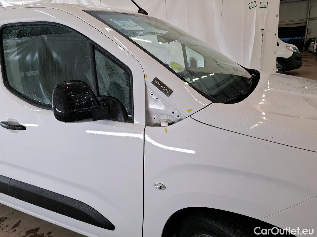  Citroen  Berlingo  Fourgon Club M 1000 1.5 BlueHDi 130CV BVA8 E6dT #1