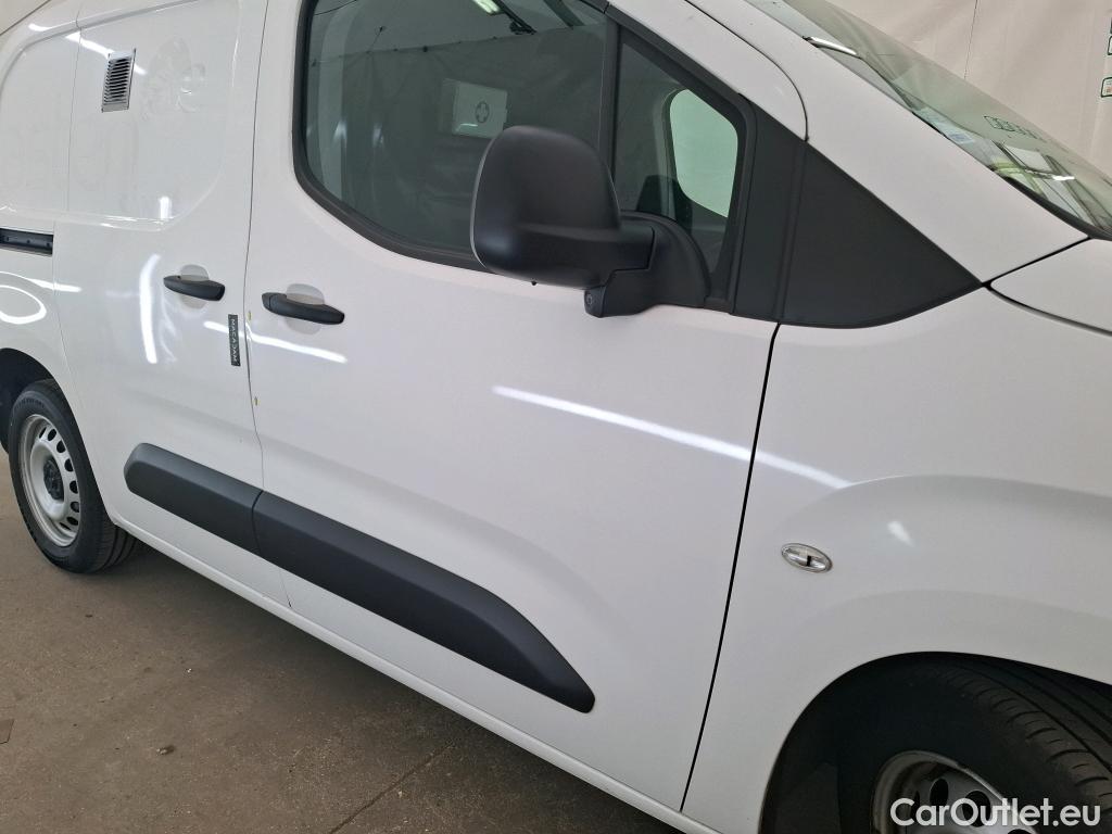  Peugeot  Partner  Asphalt L1 1.5 HDi 130CV BVA8 E6dT #1