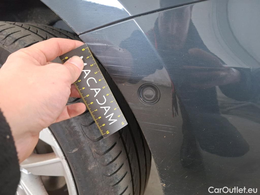  Audi  A3 AUDI  Sportback / 2020 / 5P / Berline 40 TFSI e 204 S Tronic Business Line #28