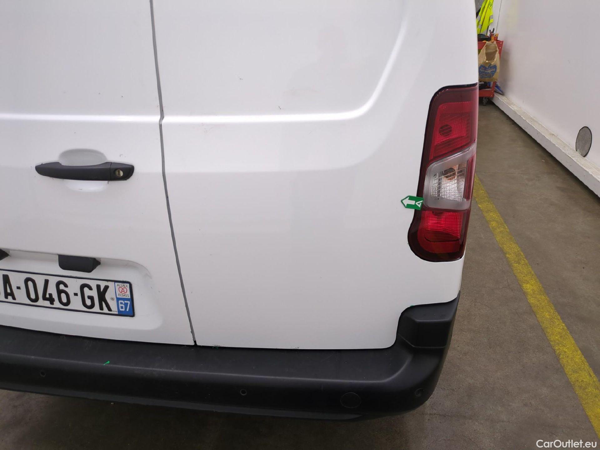  Citroen  Berlingo  Fourgon Club XL 950 1.5 BlueHDi 100CV BVM5 E6dT #7