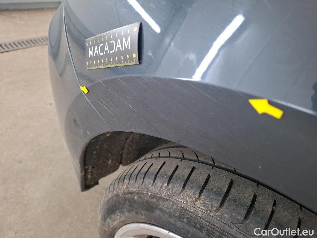  Audi  A3 AUDI  Sportback / 2020 / 5P / Berline 40 TFSI e 204 S Tronic Business Line #24