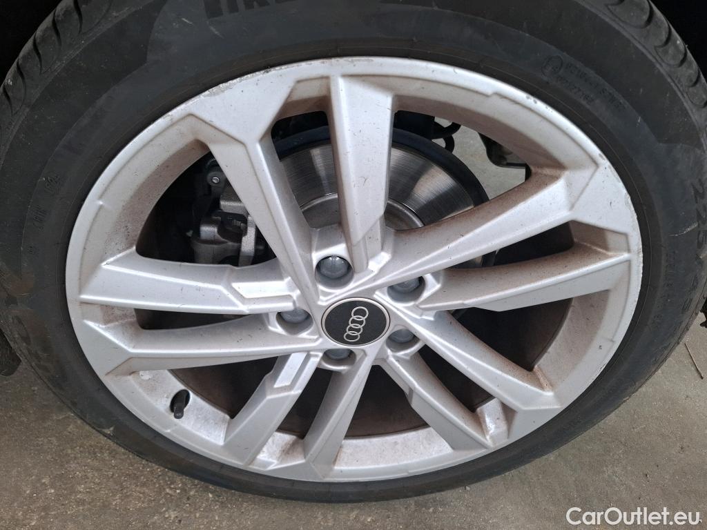  Audi  A3 AUDI  Sportback / 2020 / 5P / Berline 40 TFSI e 204 S Tronic Business Line #30