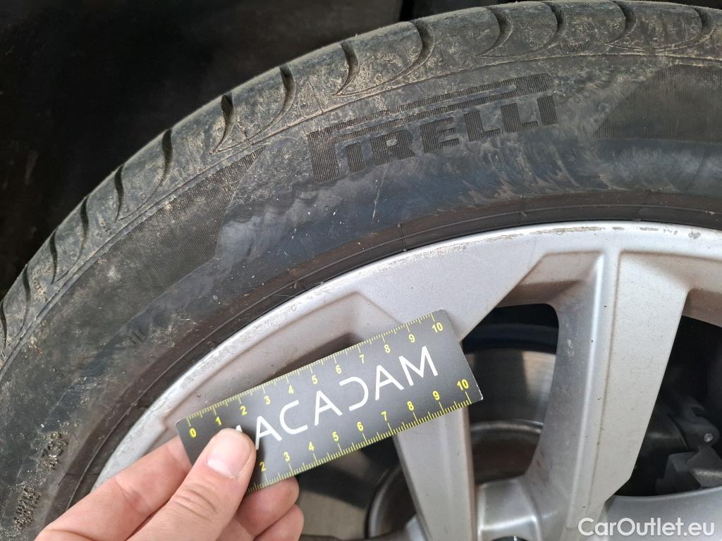  Audi  A3 AUDI  Sportback / 2020 / 5P / Berline 40 TFSI e 204 S Tronic Business Line #38