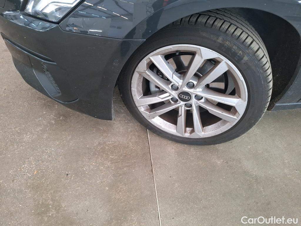  Audi  A3 AUDI  Sportback / 2020 / 5P / Berline 40 TFSI e 204 S Tronic Business Line #1