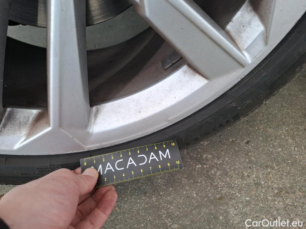  Audi  A3 AUDI  Sportback / 2020 / 5P / Berline 40 TFSI e 204 S Tronic Business Line #41