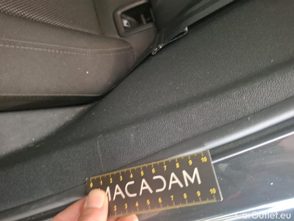  Audi  A3 AUDI  Sportback / 2020 / 5P / Berline 40 TFSI e 204 S Tronic Business Line #44