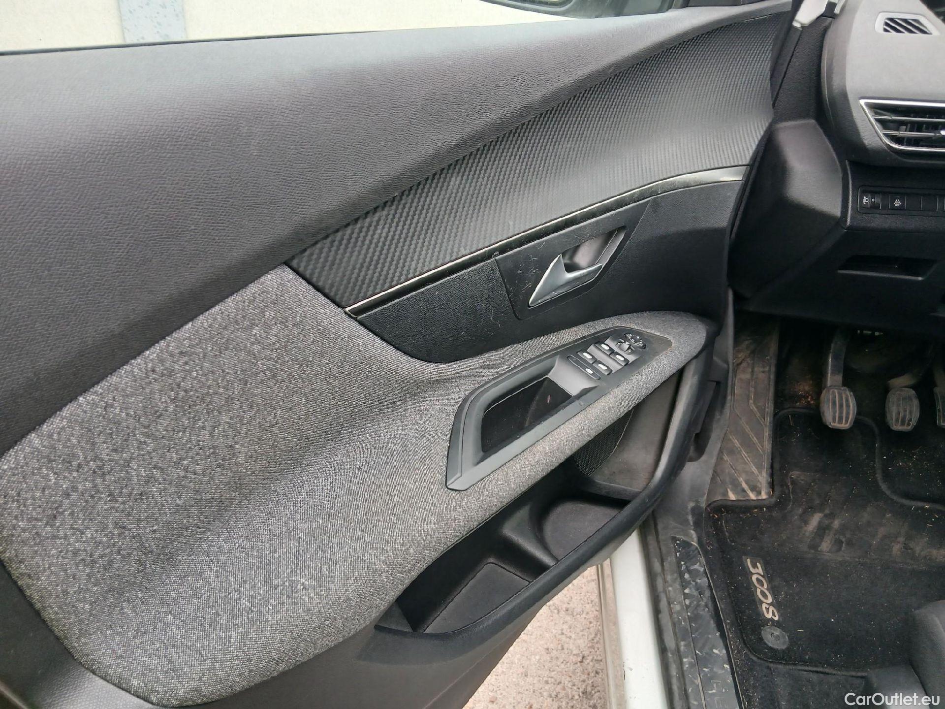  Peugeot  3008 PEUGEOT  / 2020 / 5P / todoterreno 1.5 BlueHDi 96kW (130CV) S&S Active Pack (AC4) #2