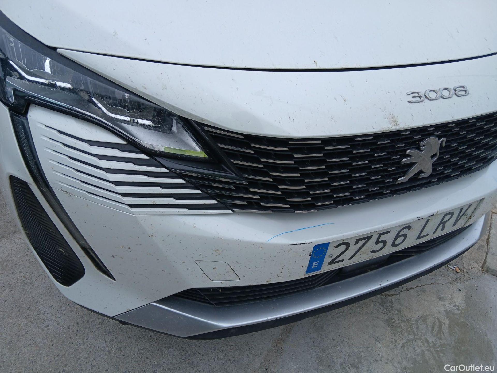  Peugeot  3008 PEUGEOT  / 2020 / 5P / todoterreno 1.5 BlueHDi 96kW (130CV) S&S Active Pack (AC4) #13