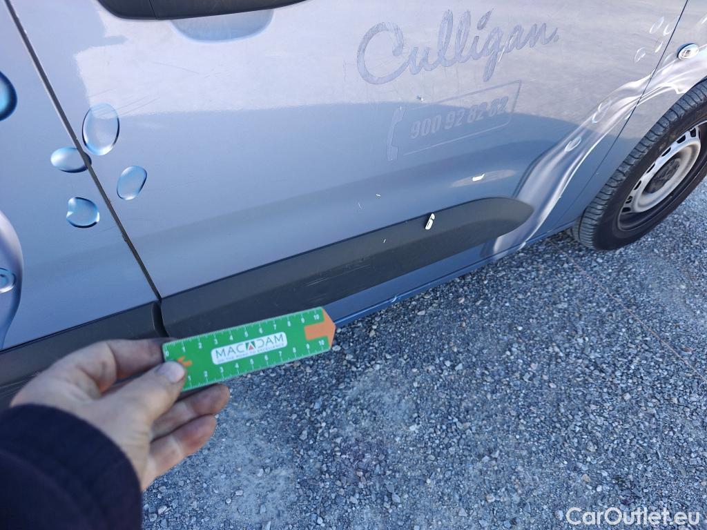  Peugeot  Partner PEUGEOT  / 2018 / 3P / furgón derivado de turismo Pro Standard 600kg BlueHDi 73kW #38