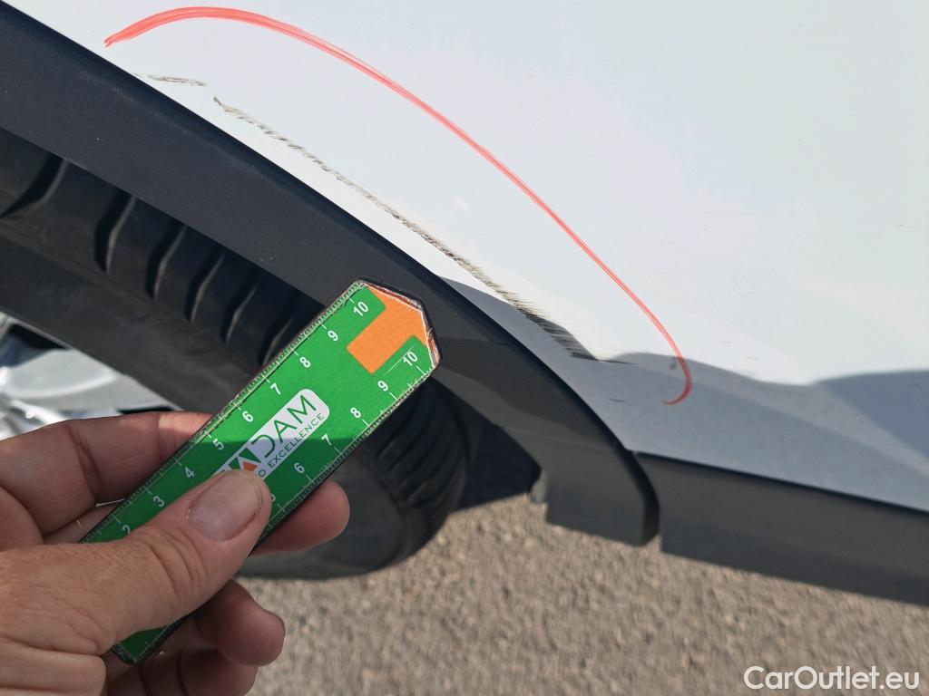  Ford  Kuga FORD  / 2016 / 5P / todoterreno 1.5 EcoBoost 88kW 4x2 Trend+ (CX) #4