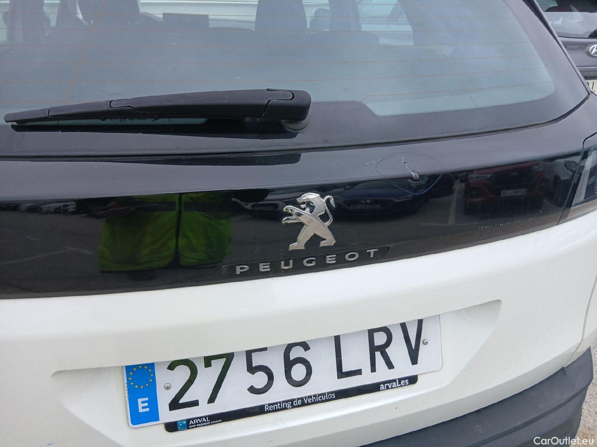  Peugeot  3008 PEUGEOT  / 2020 / 5P / todoterreno 1.5 BlueHDi 96kW (130CV) S&S Active Pack (AC4) #20