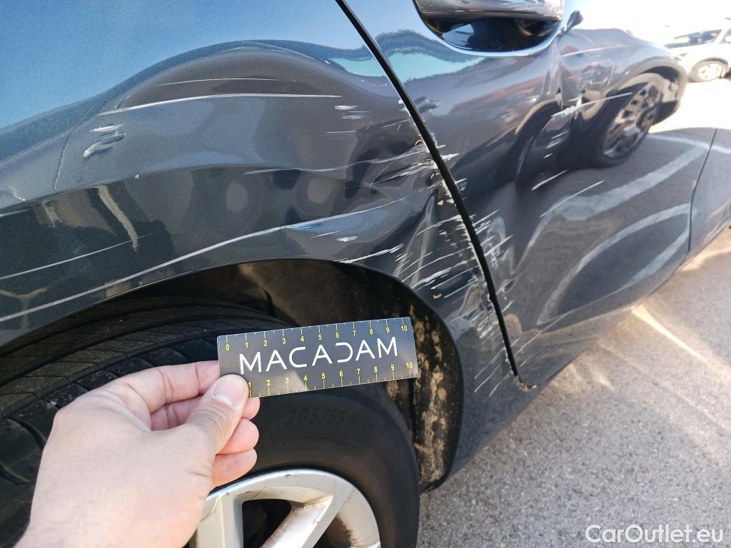  Land Rover  Discovery SEAT Nuevo León / 2020 / 5P / berlina con portón 2.0 TDI 85kW S&S Style Go (AC4) #2