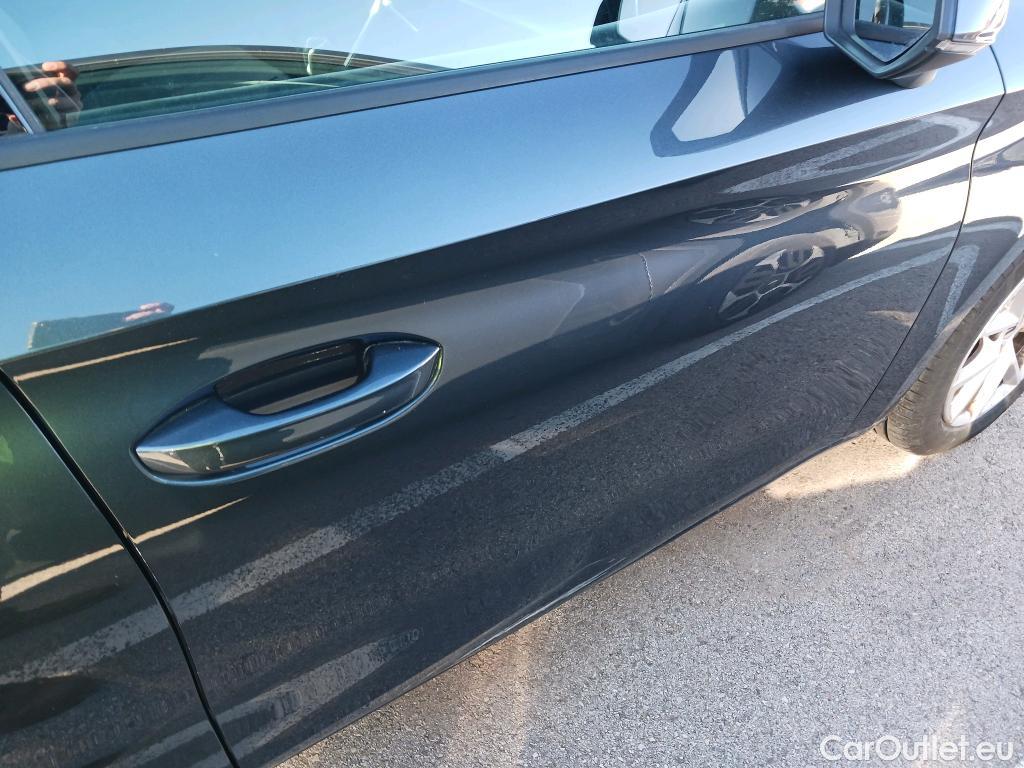  Land Rover  Discovery SEAT Nuevo León / 2020 / 5P / berlina con portón 2.0 TDI 85kW S&S Style Go (AC4) #10