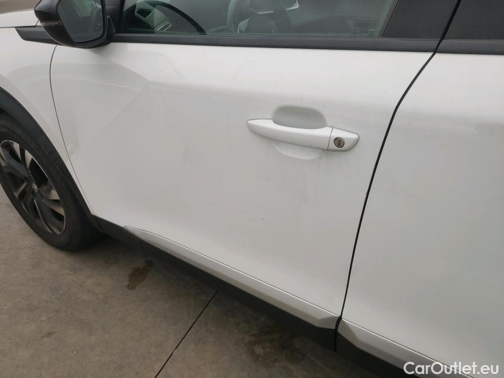  Peugeot  2008 PEUGEOT  / 2019 / 5P / todoterreno Allure BlueHDI 81kW (110CV) #12