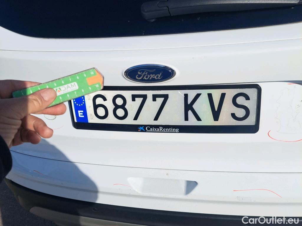  Ford  Kuga FORD  / 2016 / 5P / todoterreno 1.5 EcoBoost 88kW 4x2 Trend+ (CX) #30