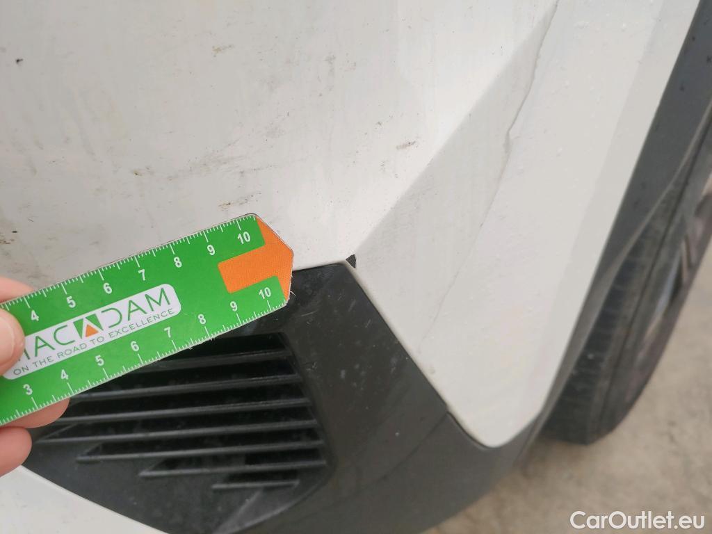  Peugeot  2008 PEUGEOT  / 2019 / 5P / todoterreno Allure BlueHDI 81kW (110CV) #25