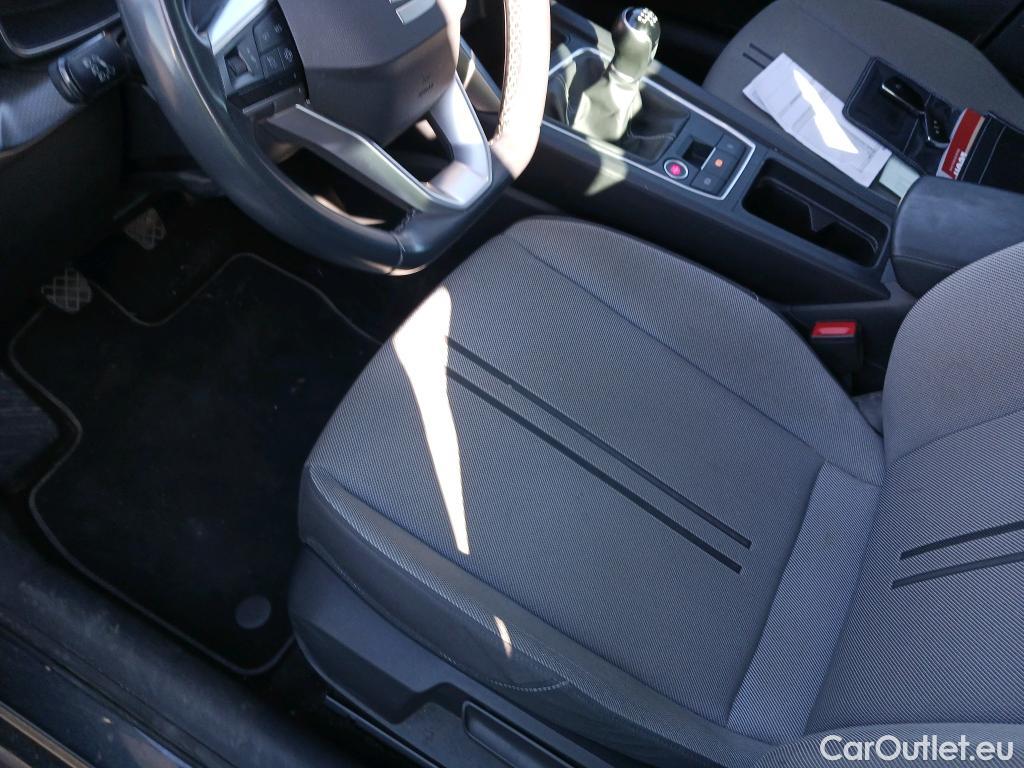  Land Rover  Discovery SEAT Nuevo León / 2020 / 5P / berlina con portón 2.0 TDI 85kW S&S Style Go (AC4) #20