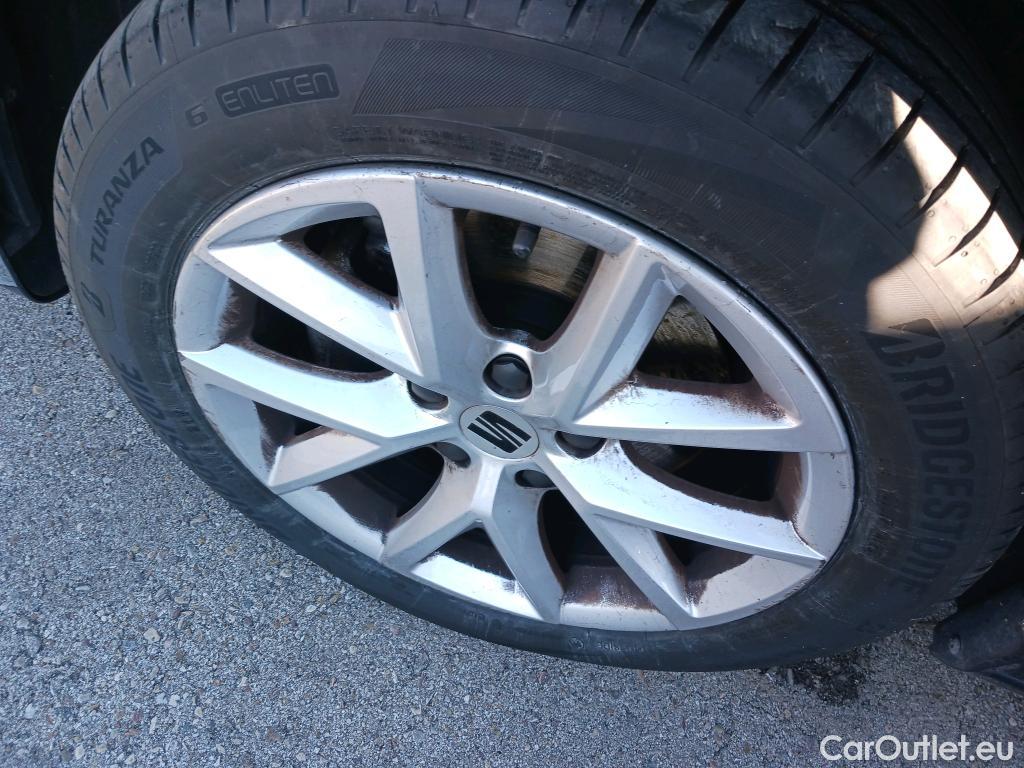  Land Rover  Discovery SEAT Nuevo León / 2020 / 5P / berlina con portón 2.0 TDI 85kW S&S Style Go (AC4) #22