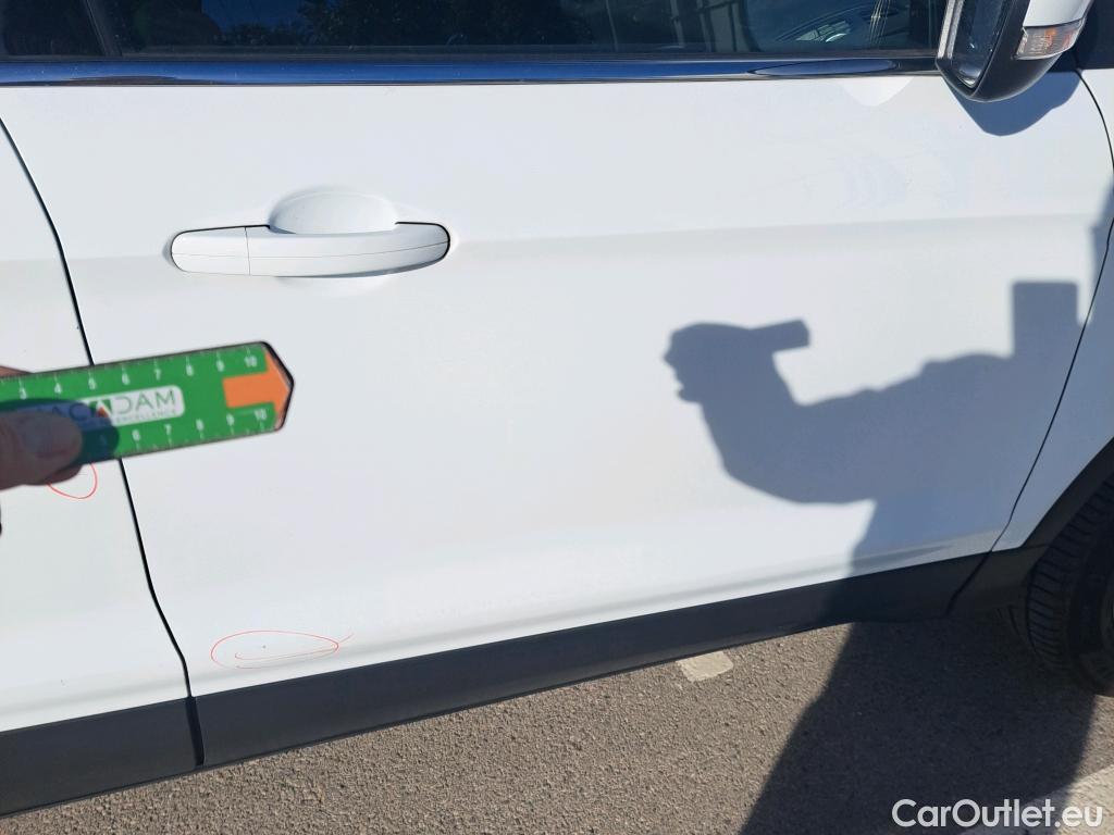  Ford  Kuga FORD  / 2016 / 5P / todoterreno 1.5 EcoBoost 88kW 4x2 Trend+ (CX) #13