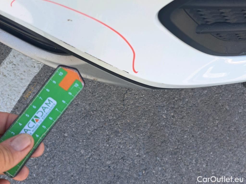  Ford  Kuga FORD  / 2016 / 5P / todoterreno 1.5 EcoBoost 88kW 4x2 Trend+ (CX) #10