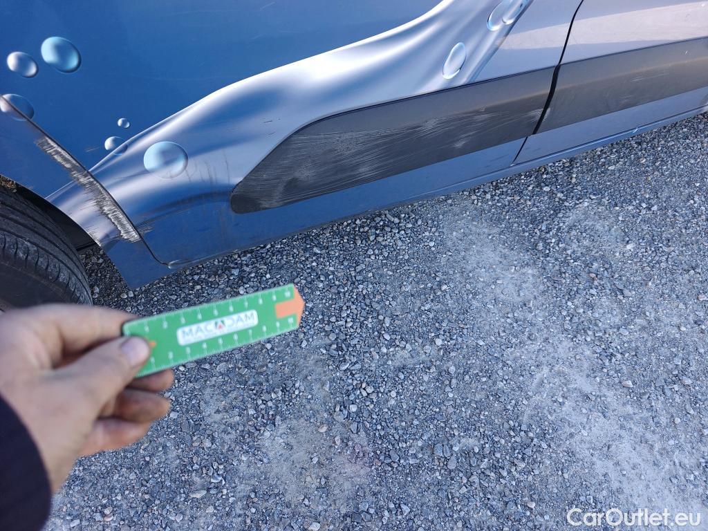  Peugeot  Partner PEUGEOT  / 2018 / 3P / furgón derivado de turismo Pro Standard 600kg BlueHDi 73kW #1