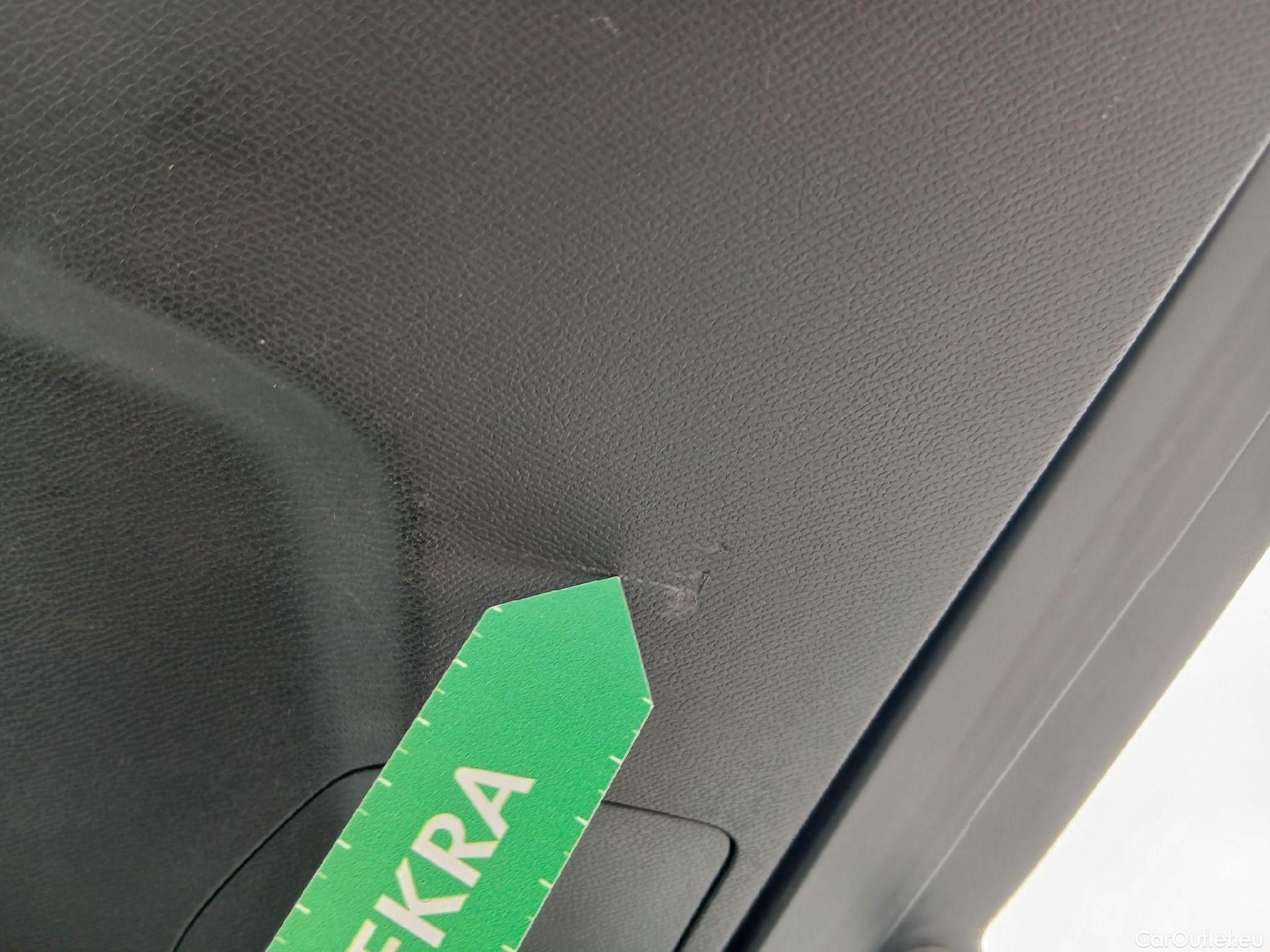  Peugeot  3008 PEUGEOT  / 2020 / 5P / todoterreno 1.5 BlueHDi 96kW (130CV) S&S Active Pack (AC4) #7