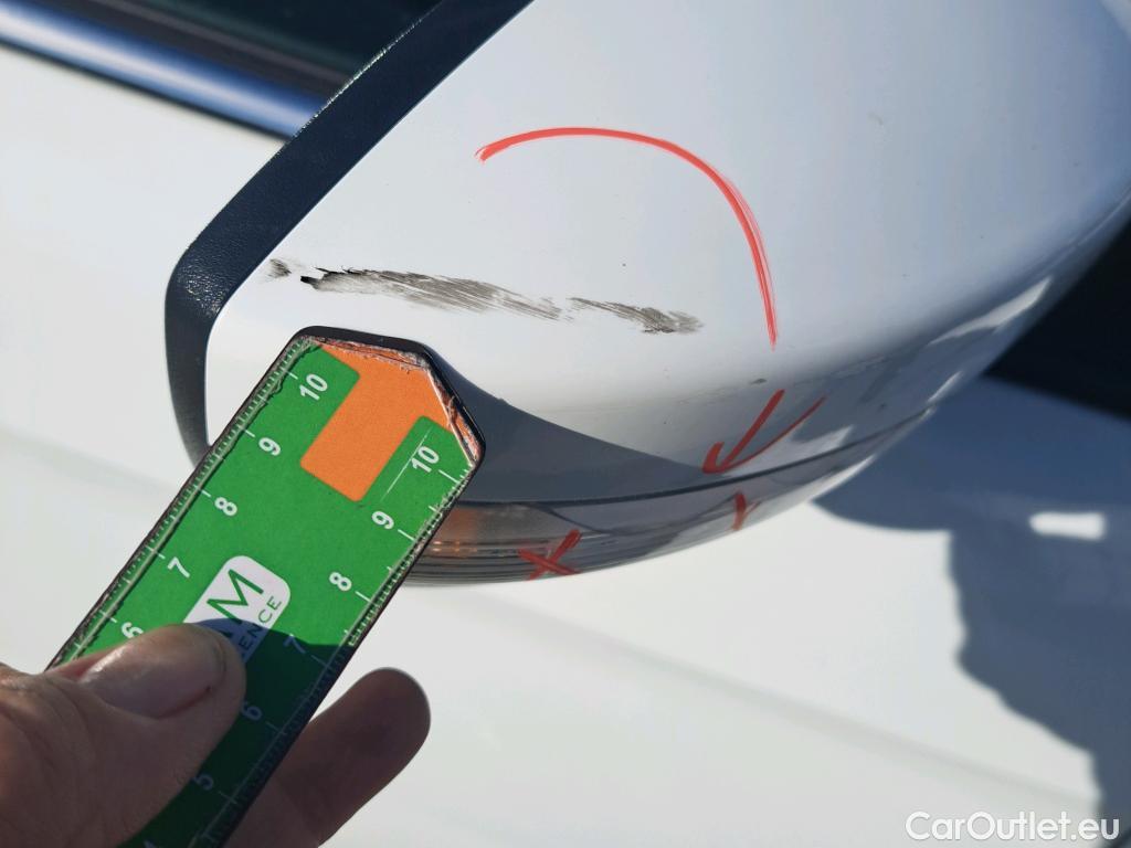  Ford  Kuga FORD  / 2016 / 5P / todoterreno 1.5 EcoBoost 88kW 4x2 Trend+ (CX) #36