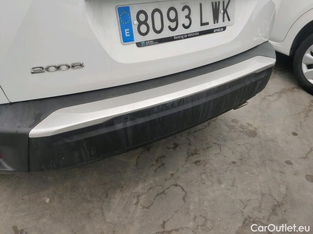  Peugeot  2008 PEUGEOT  / 2019 / 5P / todoterreno Allure BlueHDI 81kW (110CV) #3