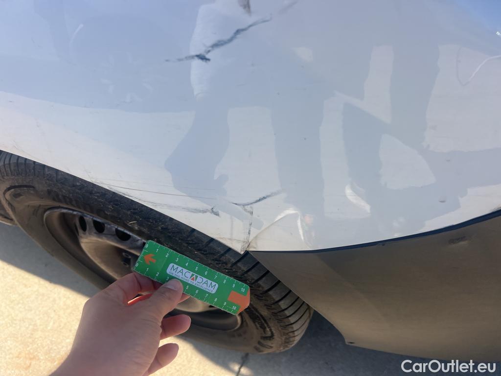  Renault  Kangoo RENAULT  Furgón/2013/3P/furgón derivado de turismo Profesional Blue dCi 59 kW (80CV) #18