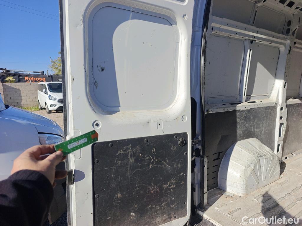  Citroen  Jumper CITROEN  / 2014 / 4P / furgón BlueHDi 103KW (140CV) Furgón 35L2H2 #16