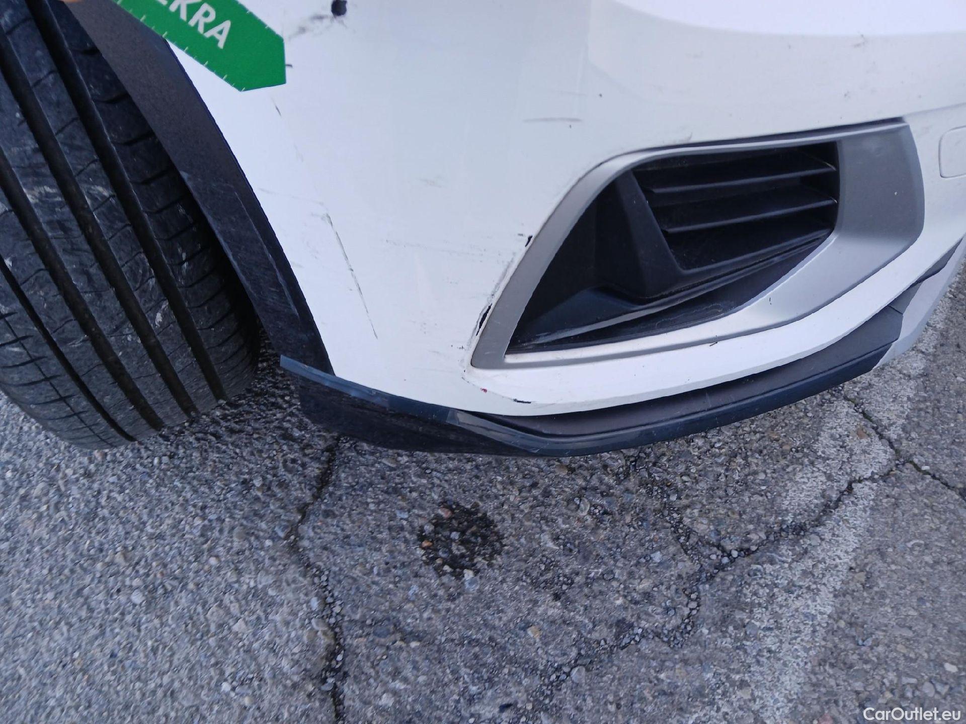  Audi  Q3 AUDI  / 2018 / 5P / todoterreno Advanced 35 TDI 110kW (150CV) S tronic (AC9) #6