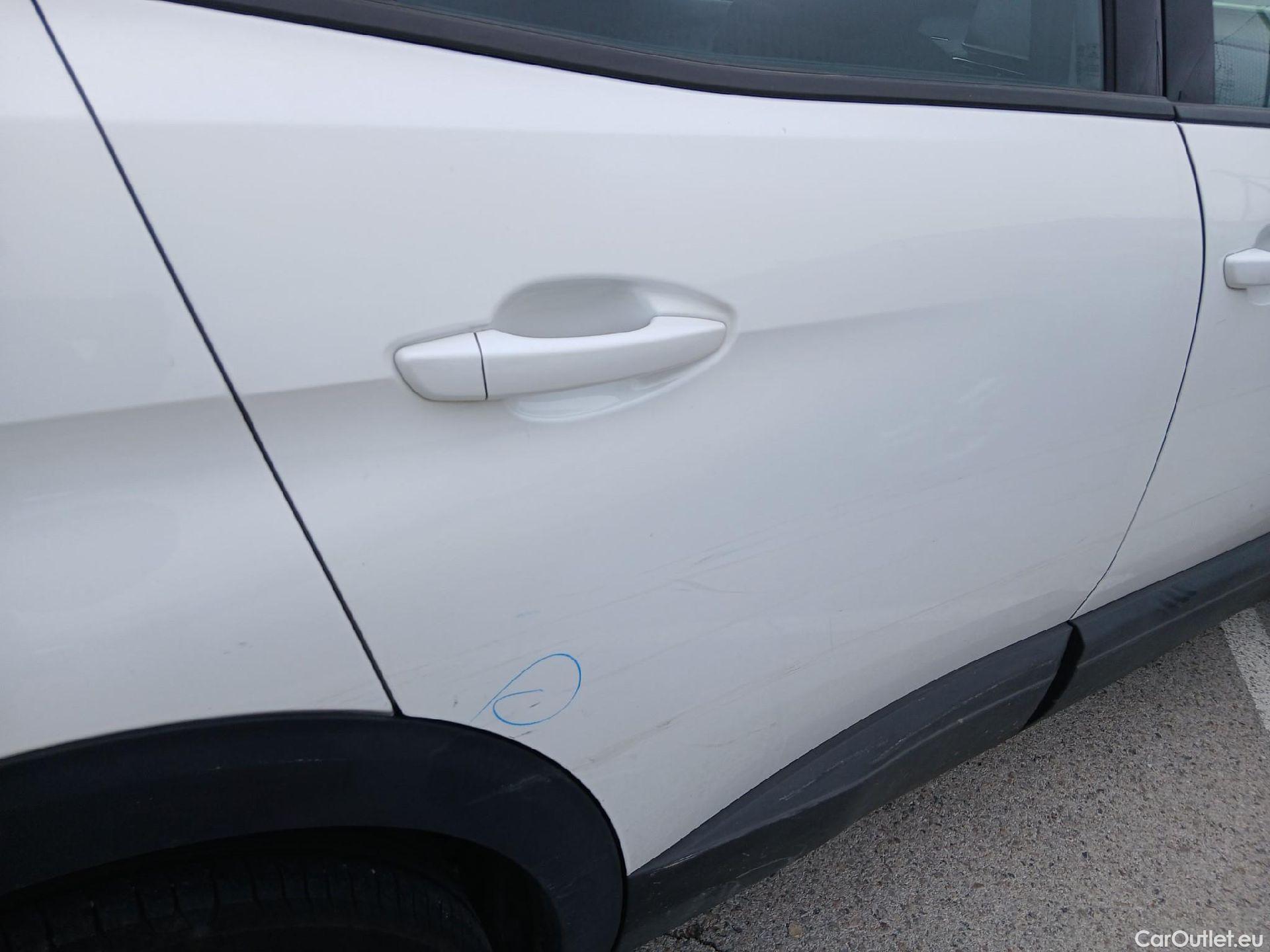  Peugeot  3008 PEUGEOT  / 2020 / 5P / todoterreno 1.5 BlueHDi 96kW (130CV) S&S Active Pack (AC4) #30