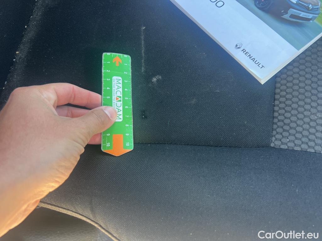  Renault  Kangoo RENAULT  Furgón/2013/3P/furgón derivado de turismo Profesional Blue dCi 59 kW (80CV) #35