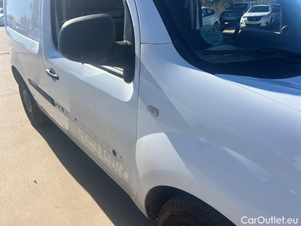  Renault  Kangoo RENAULT  Furgón/2013/3P/furgón derivado de turismo Profesional Blue dCi 59 kW (80CV) #23