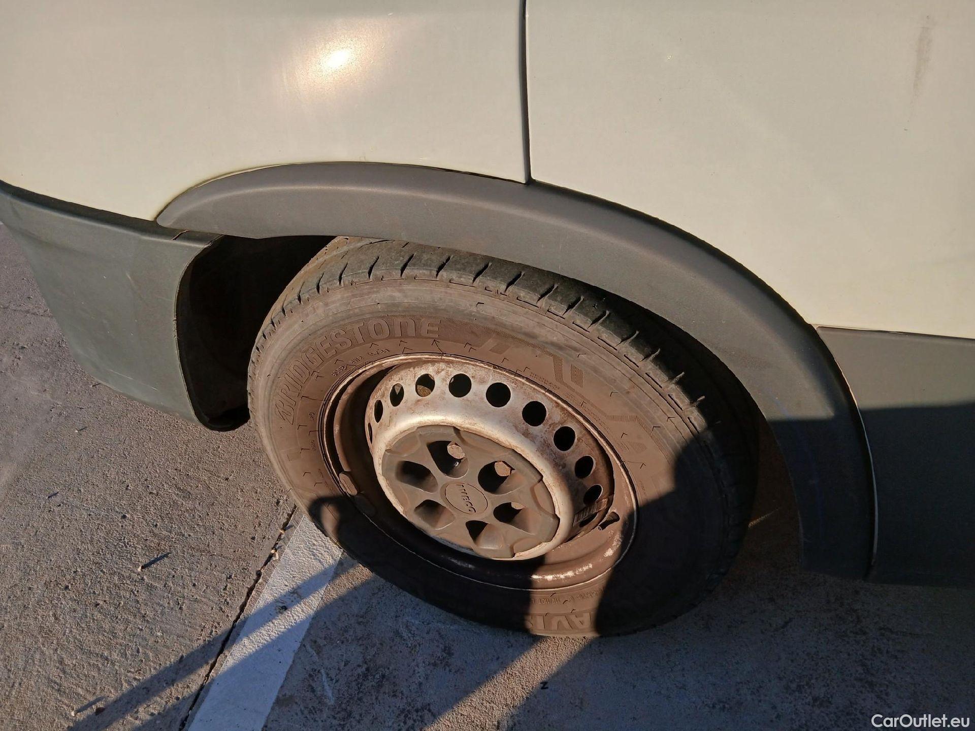  Iveco  Daily IVECO  / 2019 / 4P / combi 35S 14H V 4100/H2 16H M3 #16