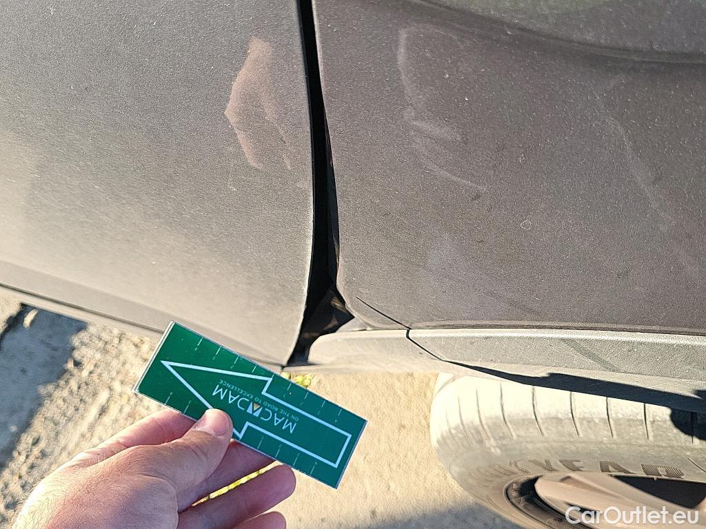  Volkswagen  Taigo  Life 1.0 TSI 110CV AT7 E6d #2