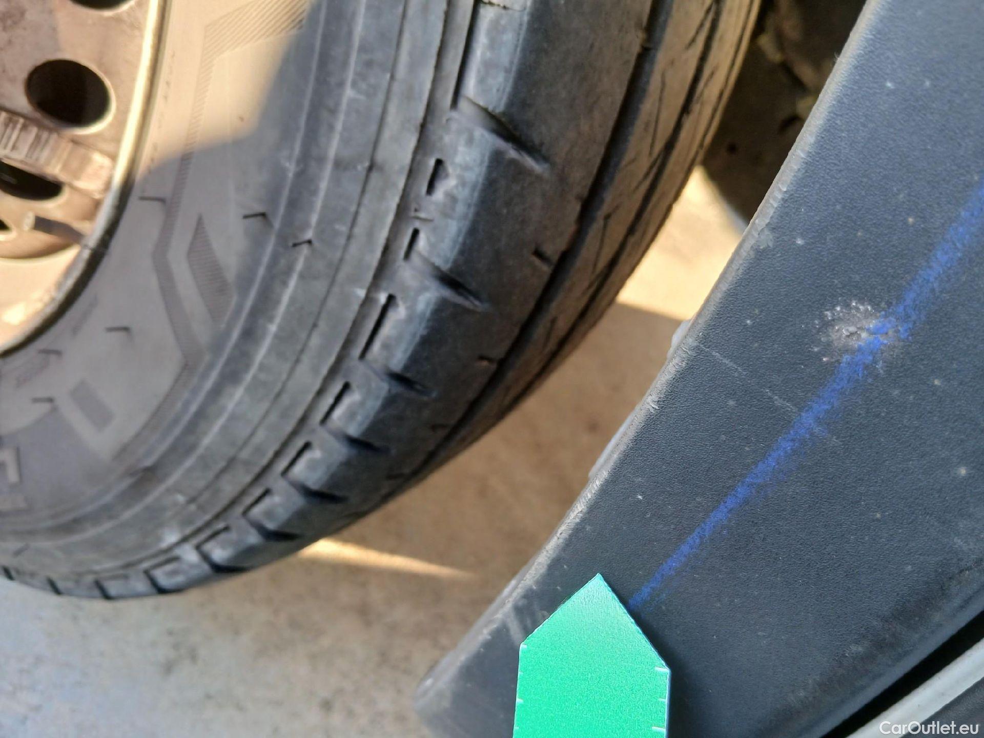  Iveco  Daily IVECO  / 2019 / 4P / combi 35S 14H V 4100/H2 16H M3 #15